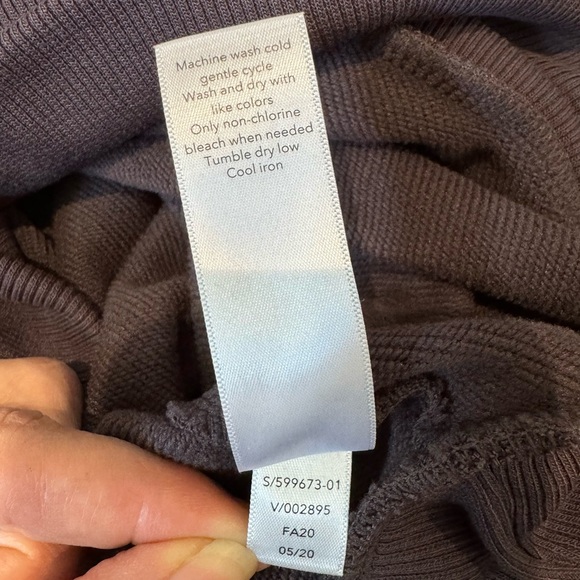 Athleta Potrero Crewneck Sweatshirt - Size  M - Picture 8 of 8